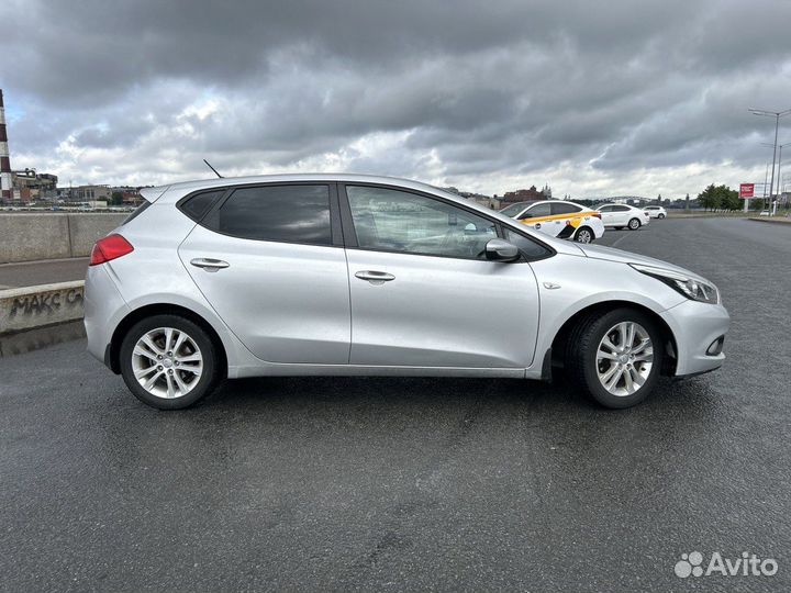 Kia Ceed 1.6 AT, 2013, 208 000 км