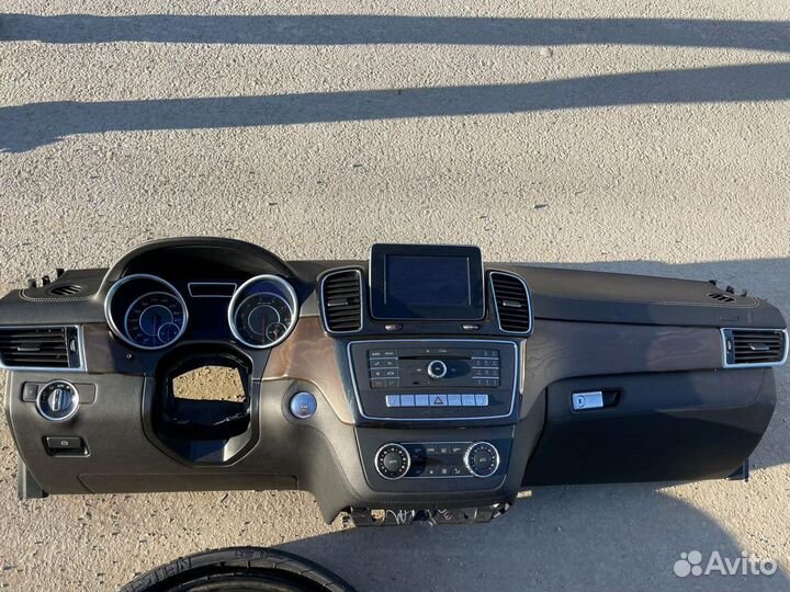 Торпедо Mercedes W166