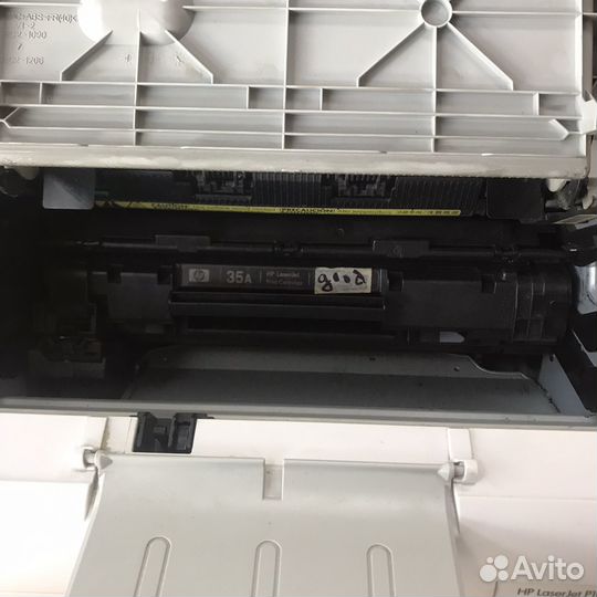 Лзерный принтер HP LaserJet P1005