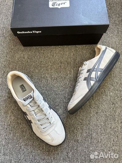 Кроссовки asics tiger tokuten grey оригинал