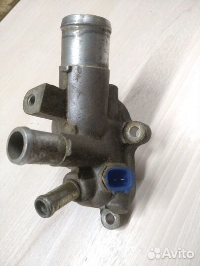 Термостат корпус Nissan X-Trail T30 110608H70A