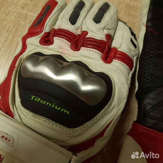 Горнолыжные перчатки leki