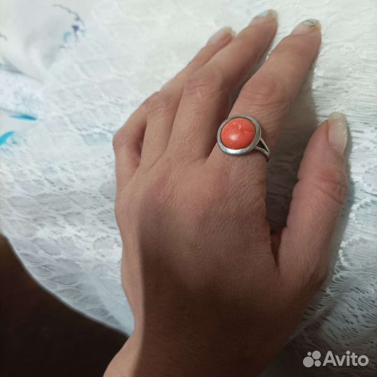 Коралл СССР серьги,бусы,кольца