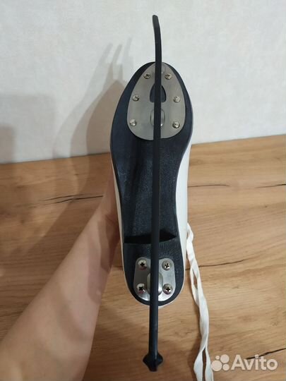 Коньки женские для фигурного катания и активного о