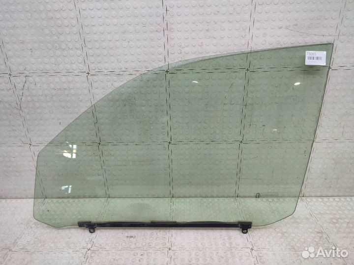 Стекло двери переднее левое Lexus Lx570 J200