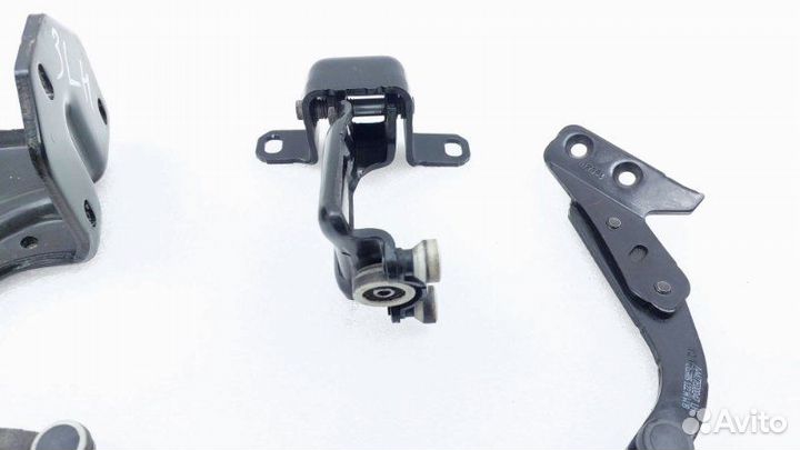 Б/У Б/У Петля двери Состояние отличное, оригинал