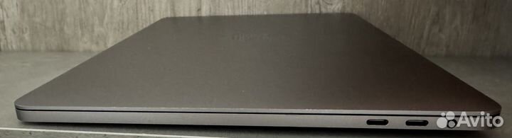 Apple MacBook Pro Touchbar 13 2017