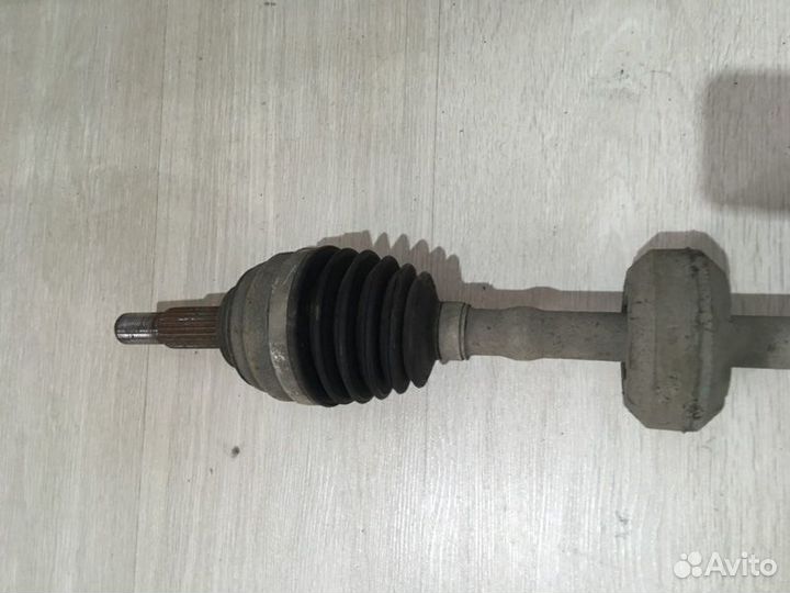 Привод подвески колеса Nissan almera G15 Прав