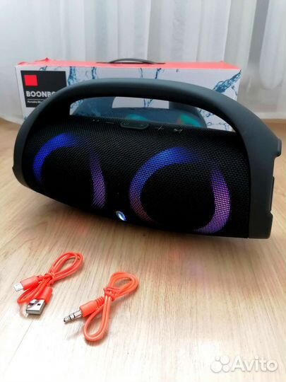 Блютуз колонка большая JBL Boombox 2