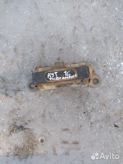 Демпфер подрамника Mitsubishi Outlander 3