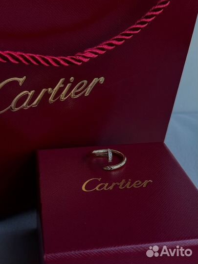 Cartier золотое кольцо