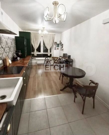 3-к. квартира, 80 м², 5/25 эт.