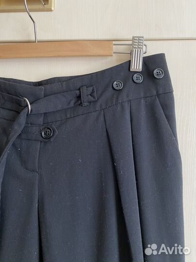 Брюки женские с защипами