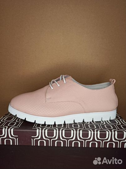 Ботинки и туфли на лето 38 и 39 и 40 р нат кожа