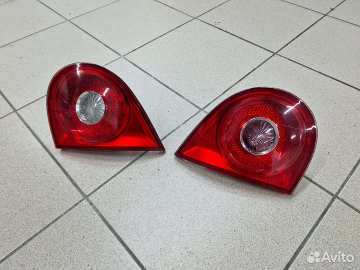 Фонарь задний правый/левый VW Golf 5
