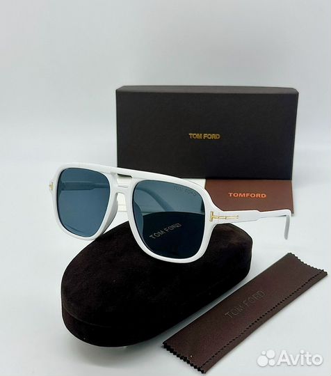 Солнцезащитные очки tom ford