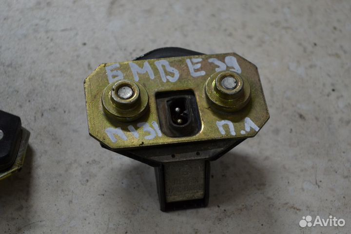 Концевики двери бмв е39 51218176350