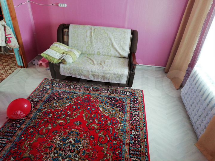 Дом 35 м² на участке 8 сот.