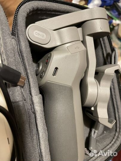 Электрический стабилизатор для смартфона