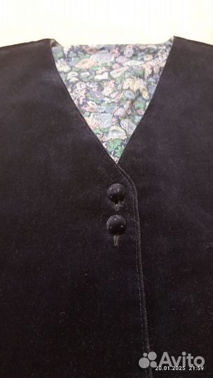 Женский жилет