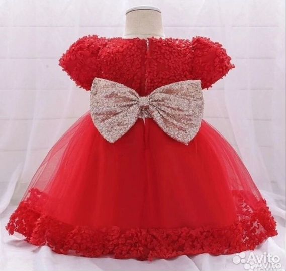 Платье для новорожденной девочки