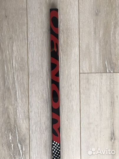 Клюшки хоккейные Venom