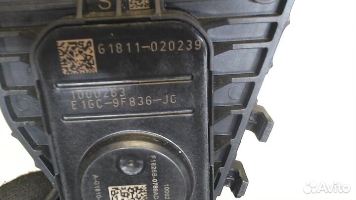 Педаль газа Ford Edge, 2018