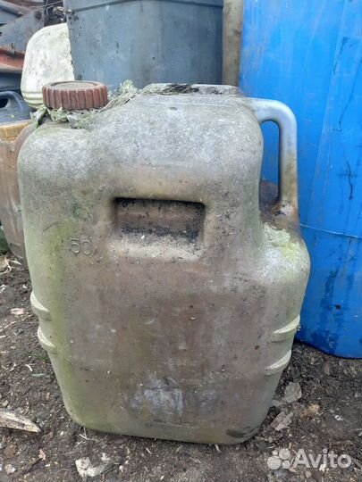 Канистра пластиковая