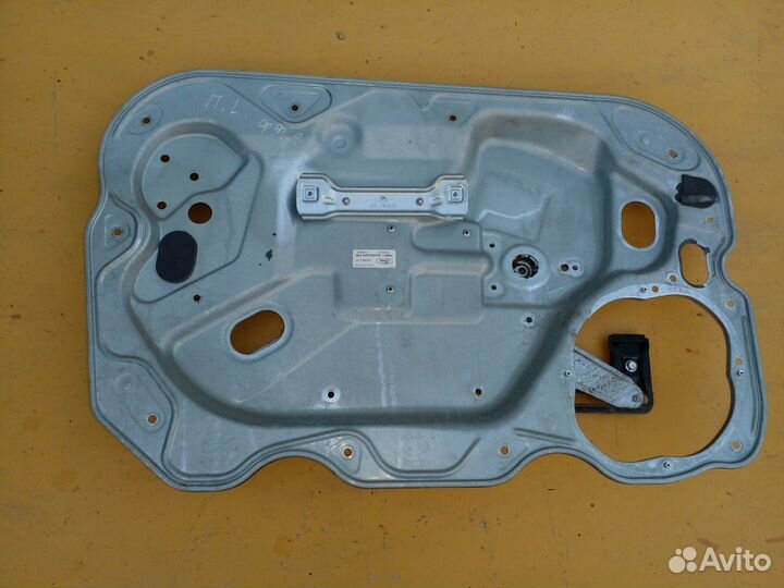 Механизм стекло подъемника Ford Focus 2 передний л