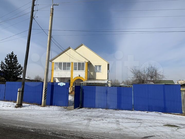 Дом 301,6 м² на участке 23 сот.