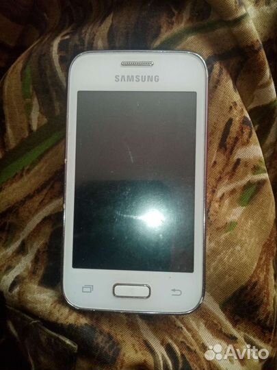 Телефон Samsung