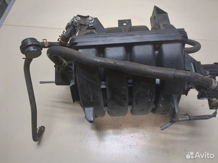 Коллектор впускной Suzuki Swift 2011, 2013