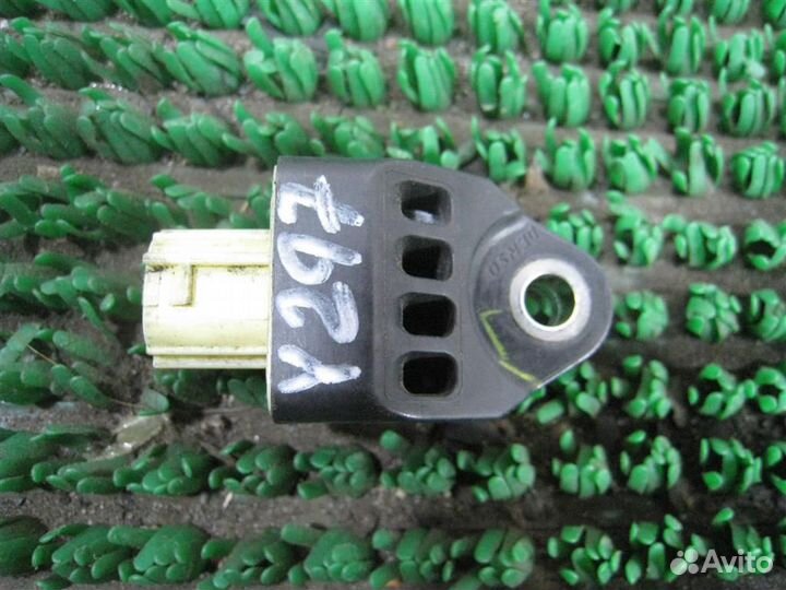 Датчик удара передний Subaru Legacy/ Outback BM/B