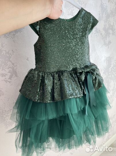 Нарядное платье для девочки