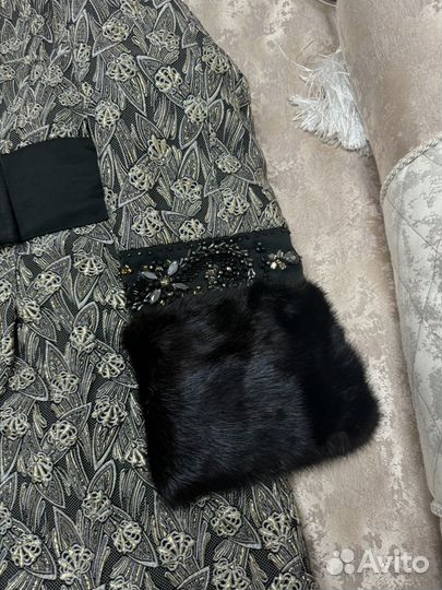 Продам пальто женское
