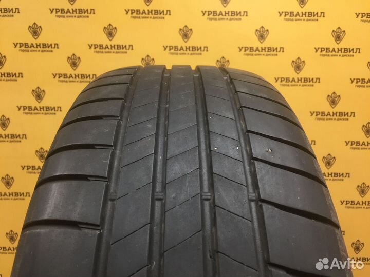 Bridgestone Turanza T005 215/55 R17 94V