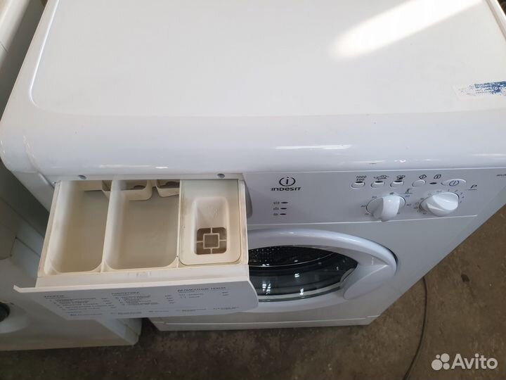 Стиральная машина Indesit 6кг