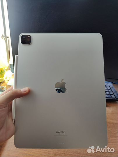 iPad pro 12.9 m2 128gb +appel pencil 2