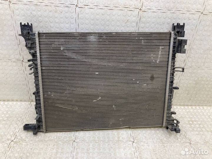 Радиатор охлаждения Renault Arkana 2018