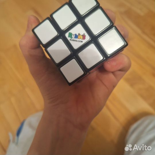 Кубик рубика Rubiks