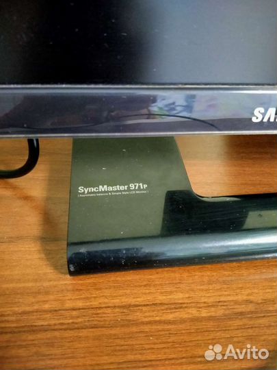 Монитор Samsung 971p