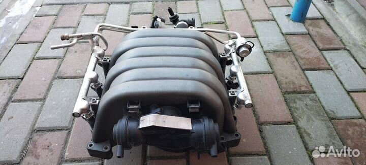 Коллектор Впускной Audi A4 A6 A8 3.0 ASN