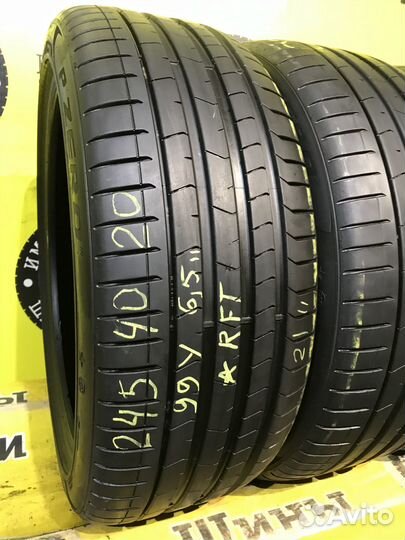 Pirelli P Zero PZ4 275/35 R20 и 245/40 R20 102Y
