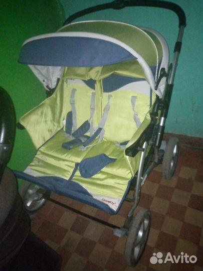 Коляска для двойни