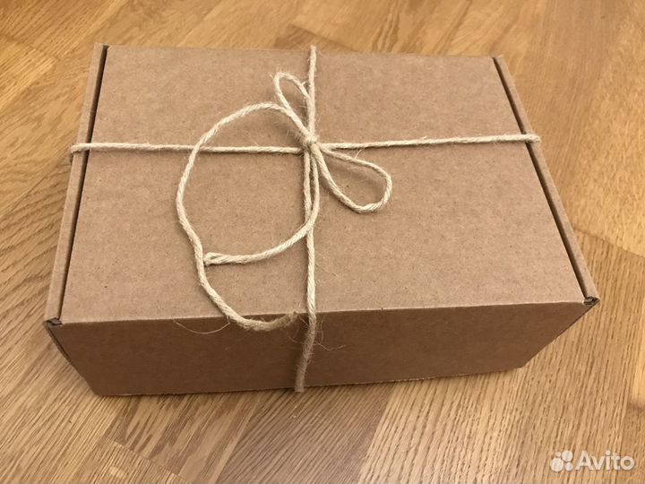 Подарочный набор для женщин / свеча, роллер для ма