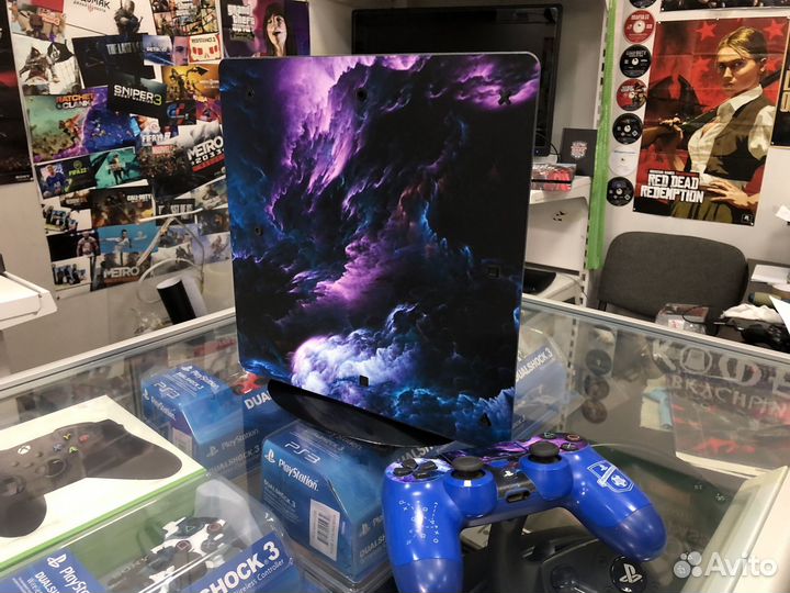 Sony PS4 pro 1tb и 600 игр по подписке на год