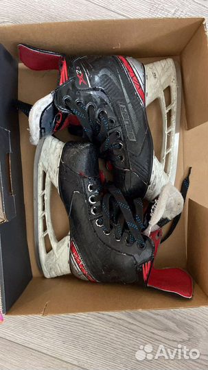 Хоккейные коньки bauer vapor x2.5