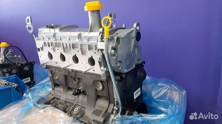 Двигатель Renault K7M 1.6 8 кл