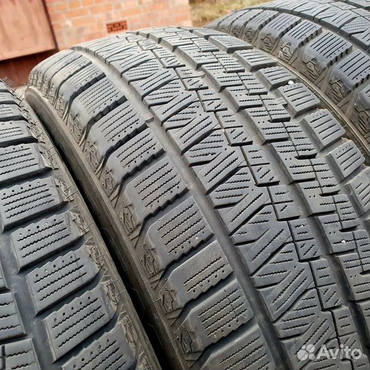 Kapsen Snowshoes AW11 195/55 R15