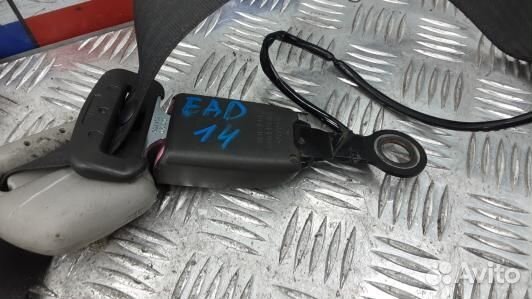 Ремень безопасности с пиропатроном сиденья передне